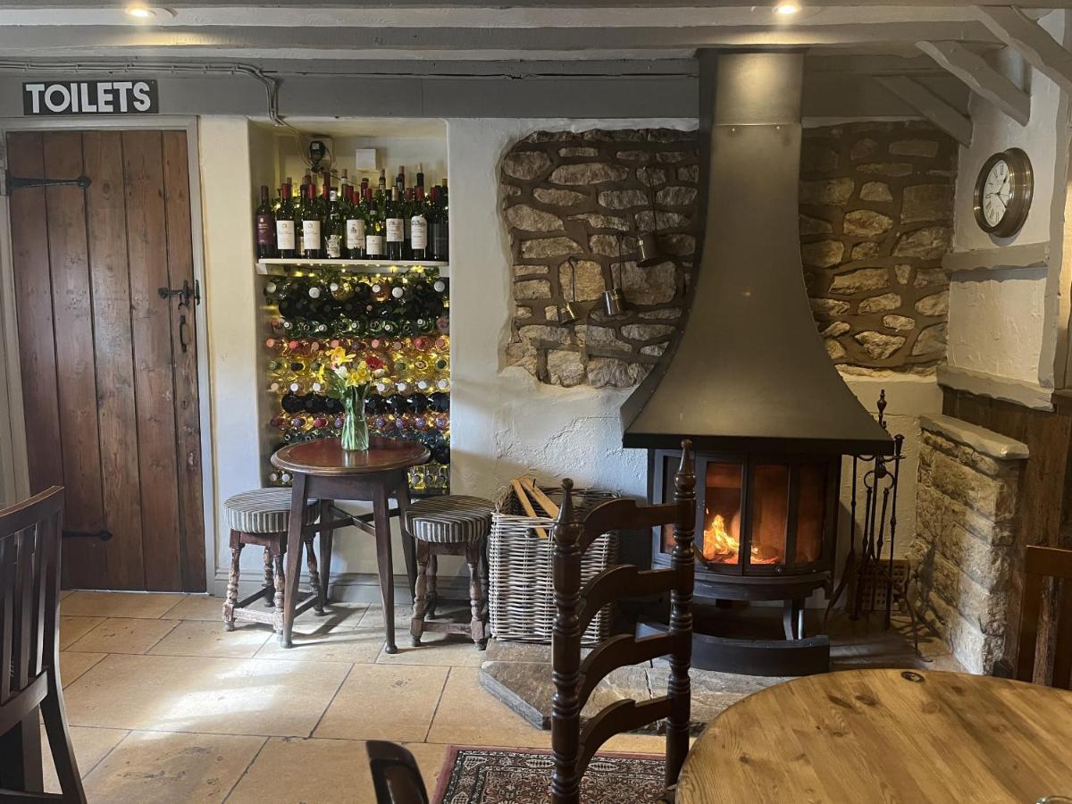 The Talbot Inn Eynsham Exterior foto